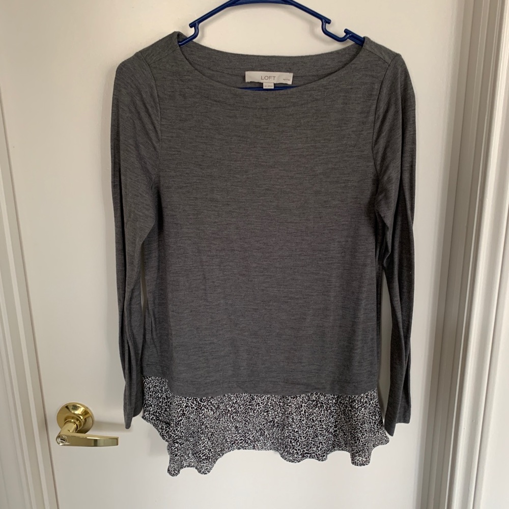 ☀️Loft Gray Blouse